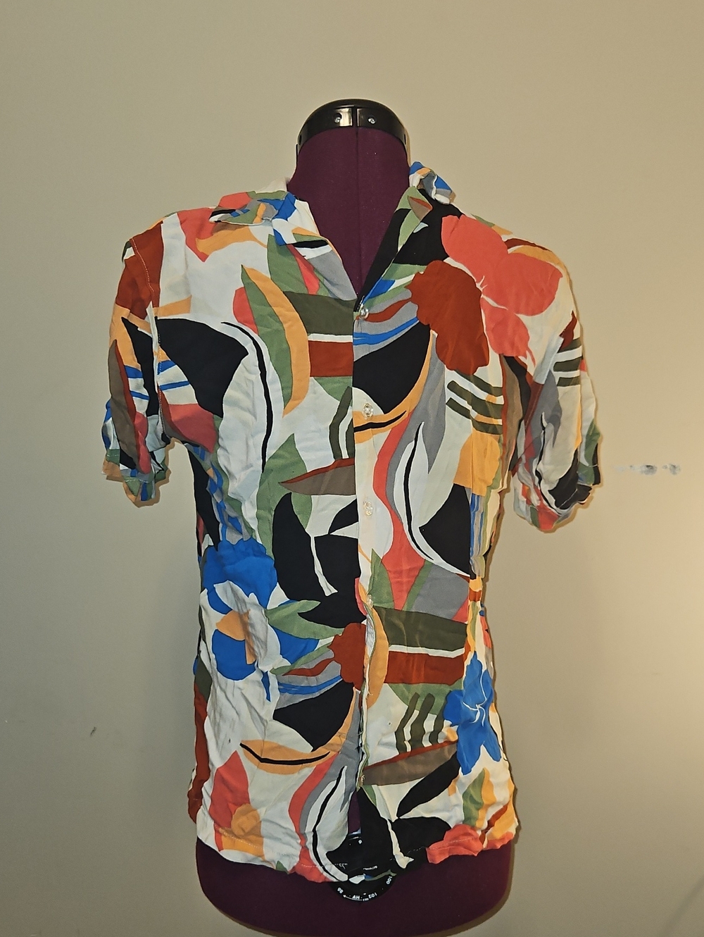 No Boundaries Multicolor Abstract Print Short-Sleeve Button-Down Shirt